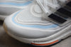 Chaussures Adidas ultraboost blanc/bleu/orange