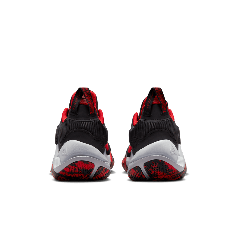 Chaussures Nike Giannis immortality 2 noir rouge
