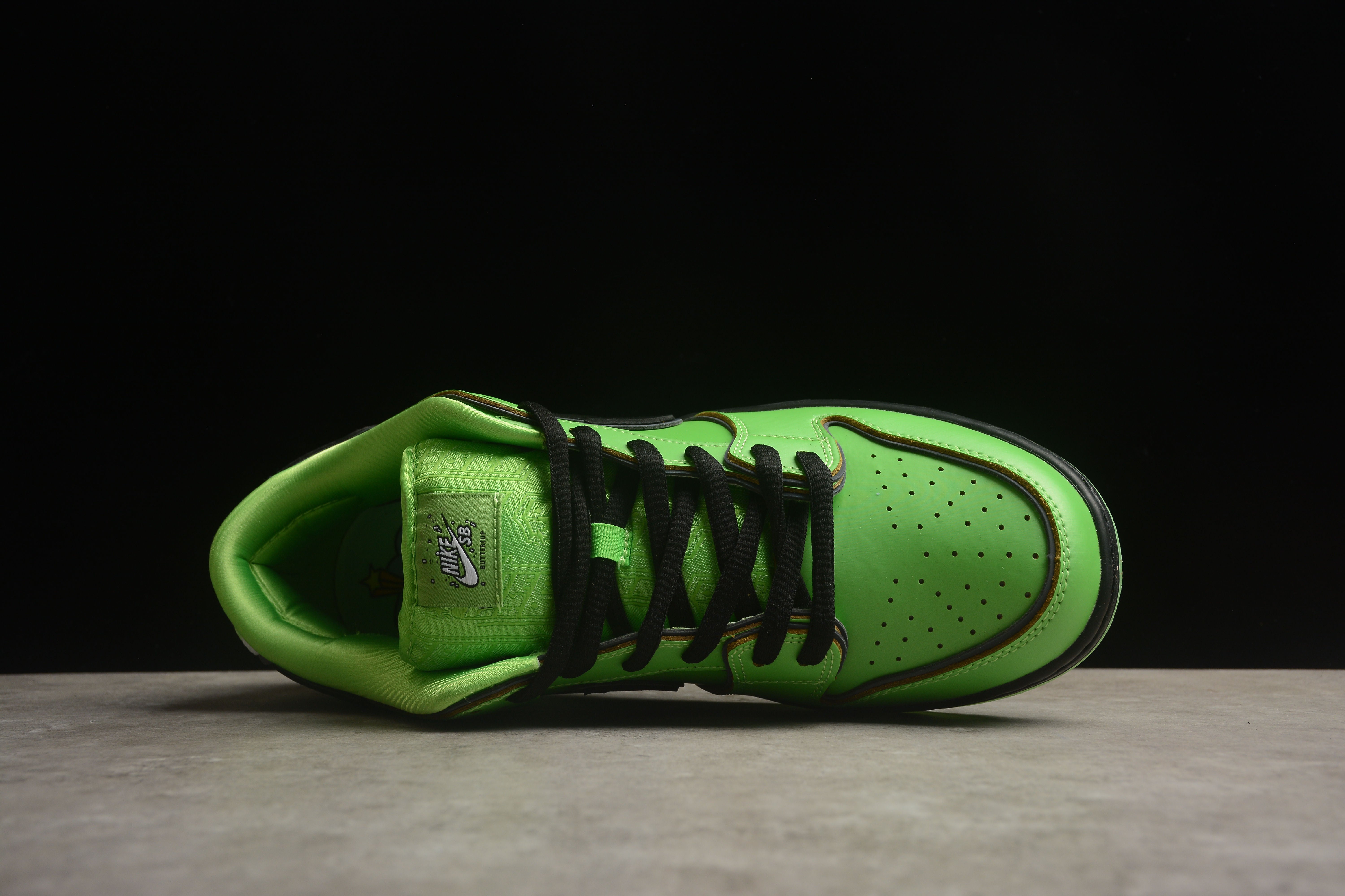 Nike SB dunk low the powerpuff girls green shoes