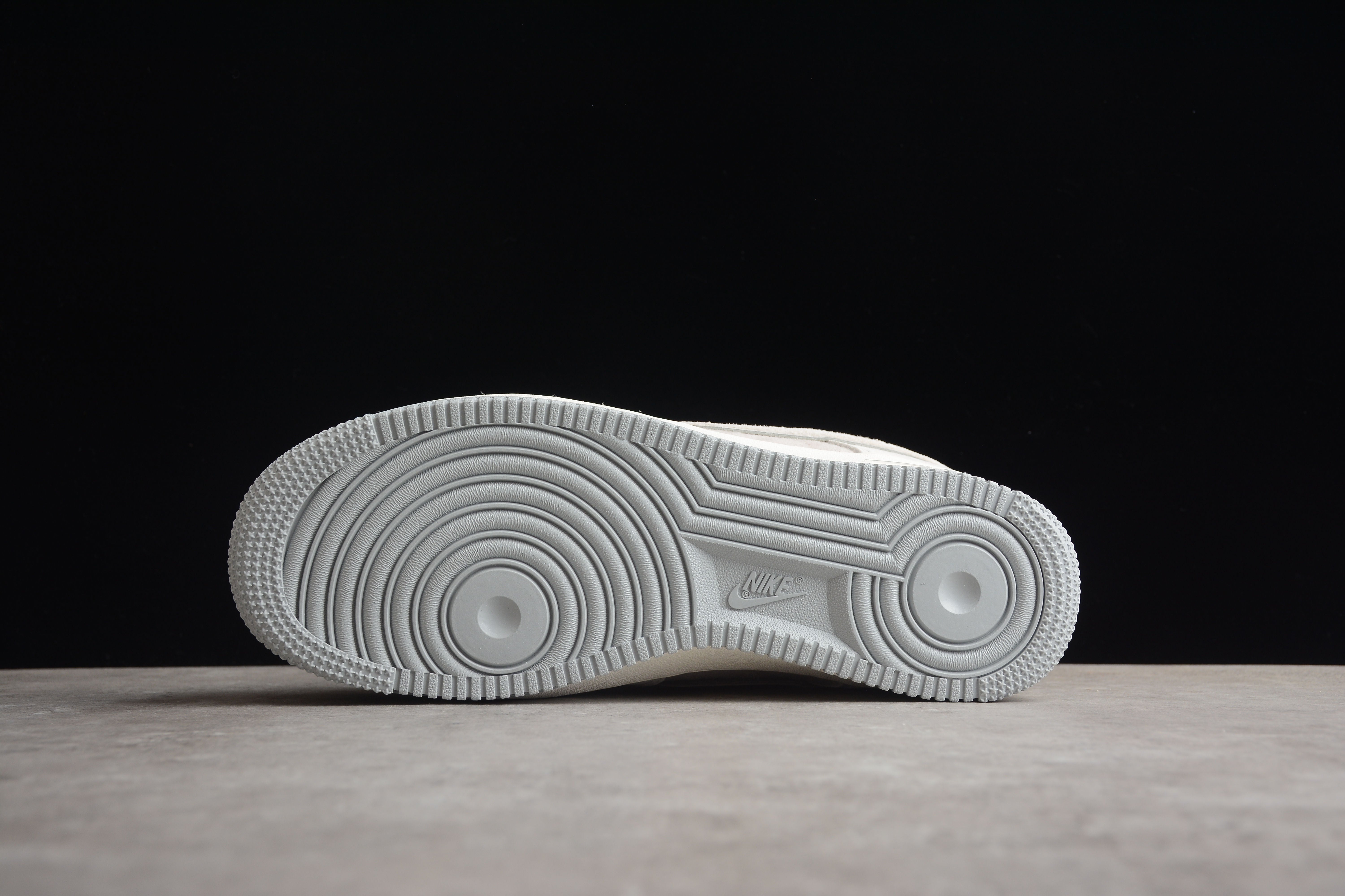 Nike airforce A1 soft grey shoes