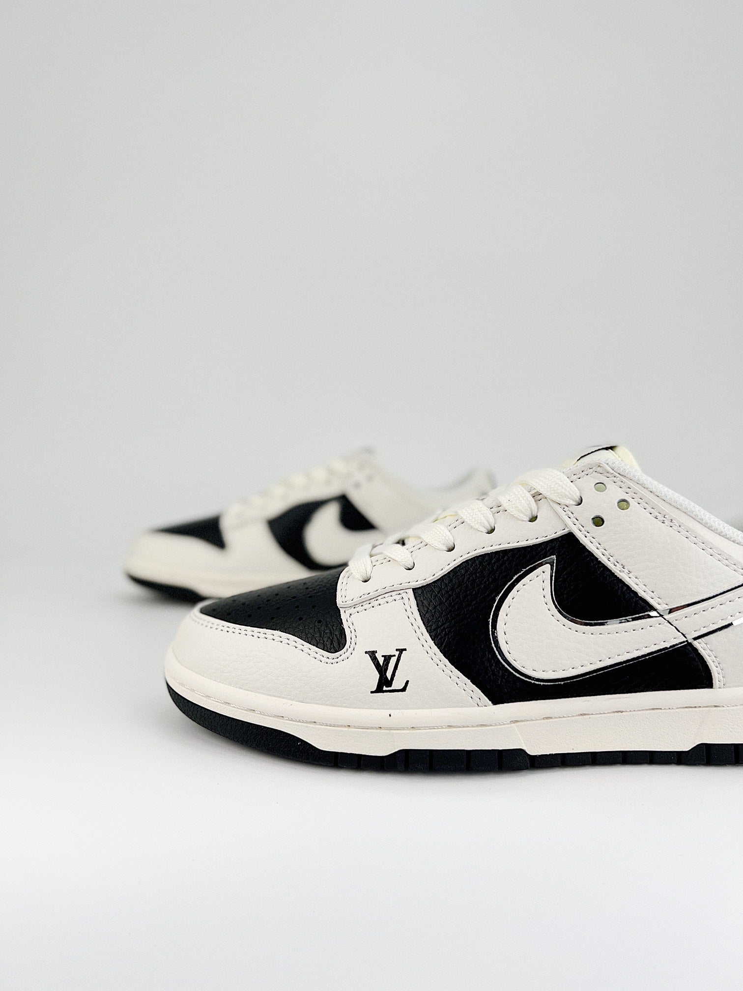 Nike SB Dunk low black