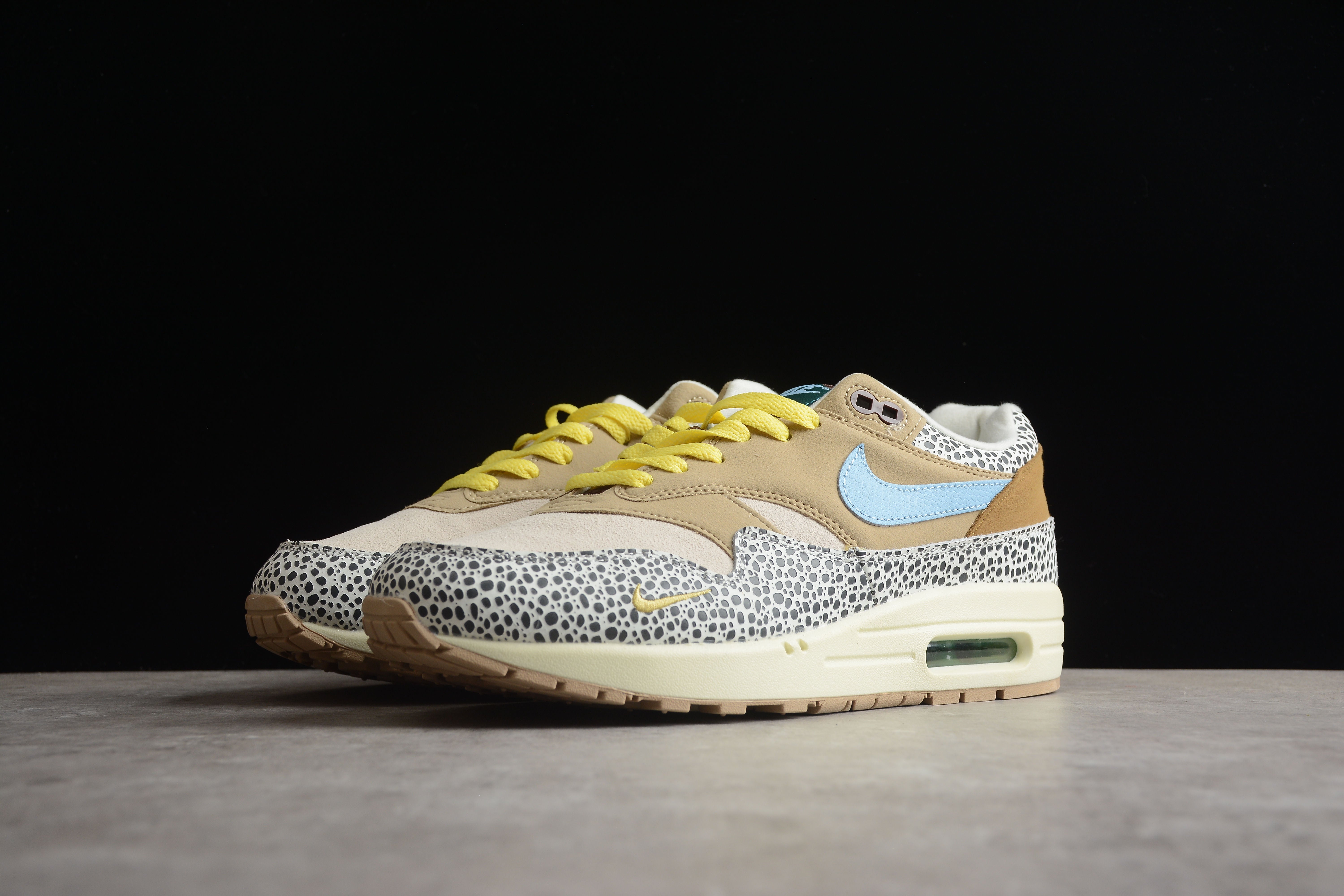 Nike Air max 1 beige yellow