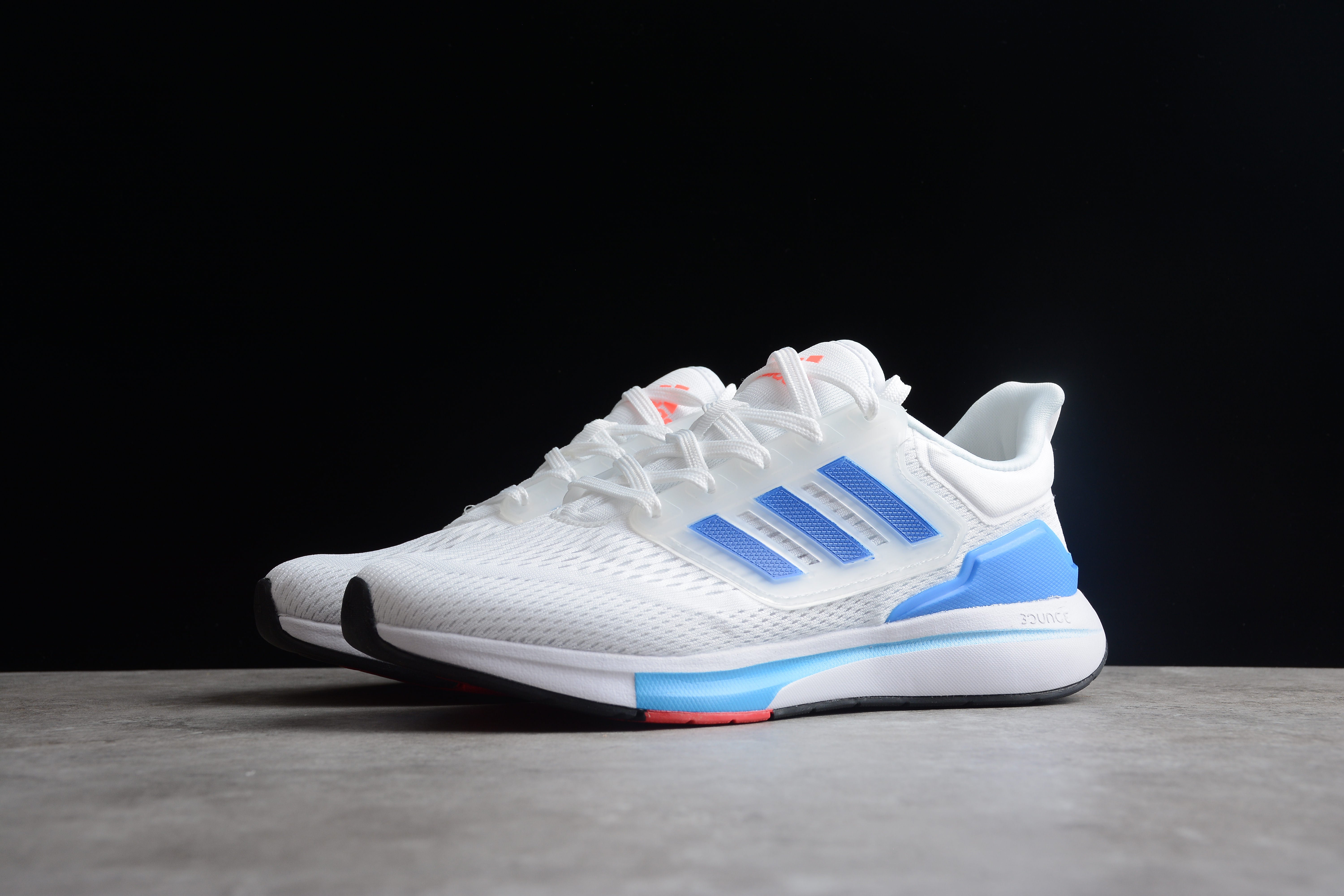 Adidas EQ21 RUN white/blue