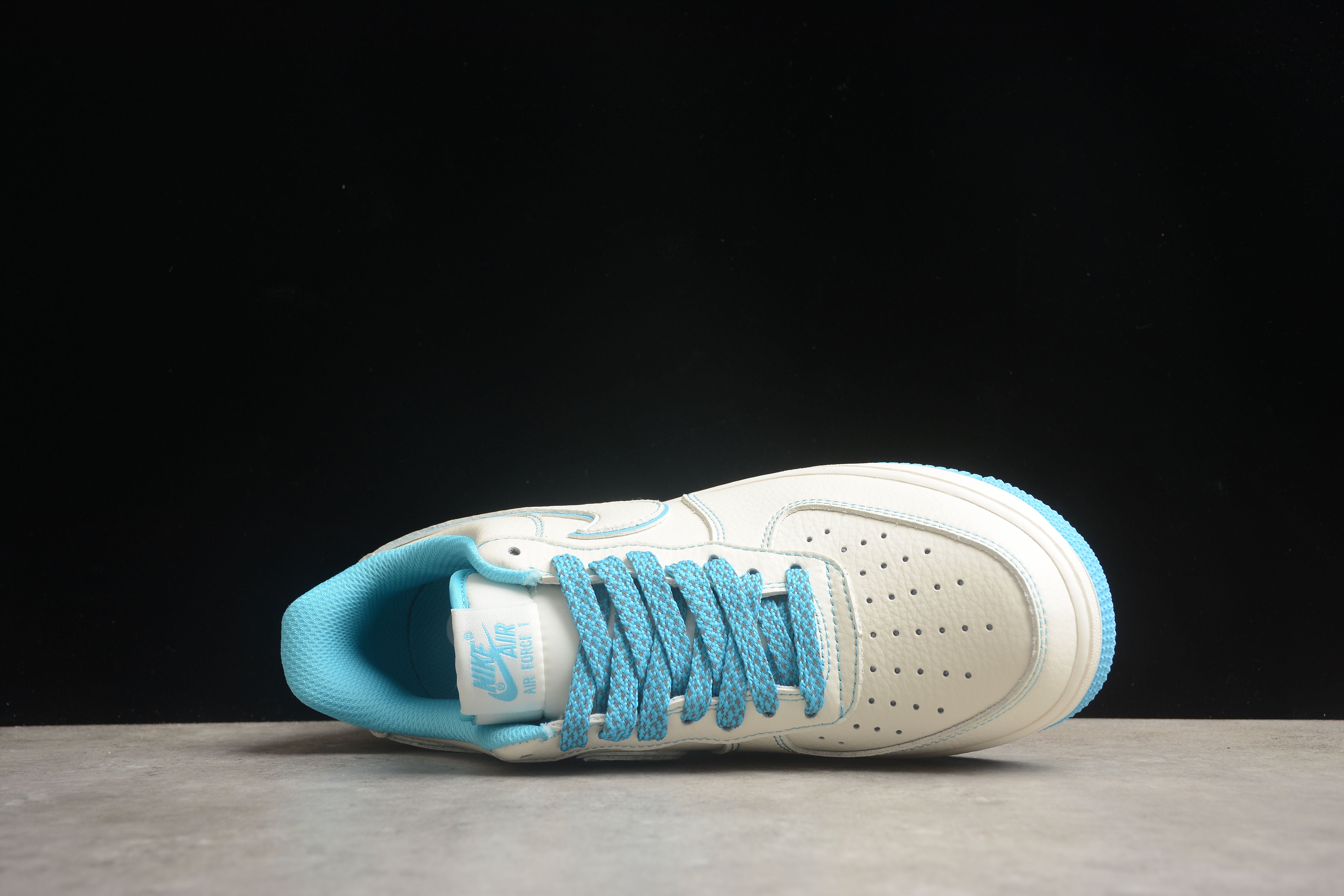 Nike airforce A1 chaussures bleu clair