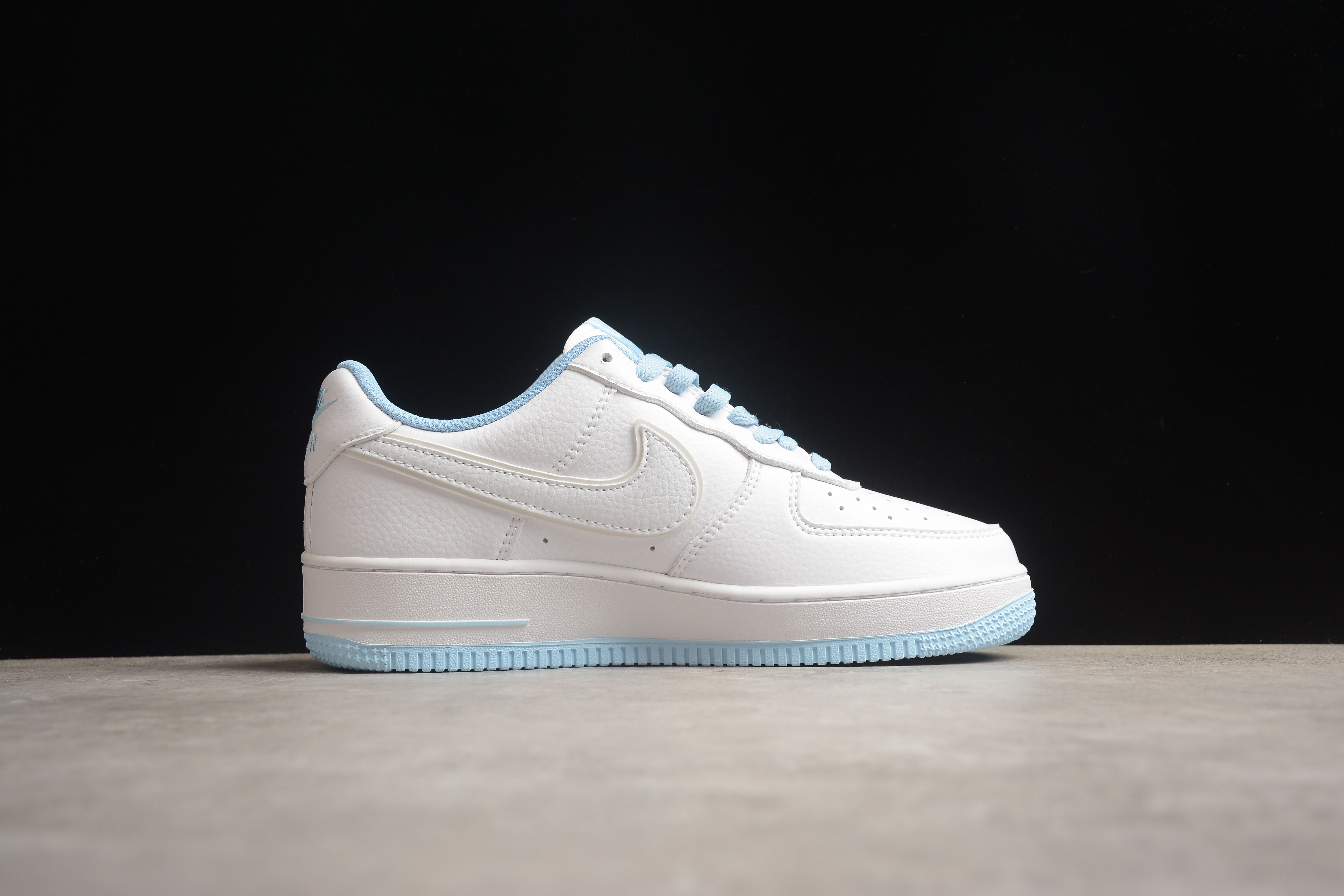 Nike airforce A1 KITH shoes