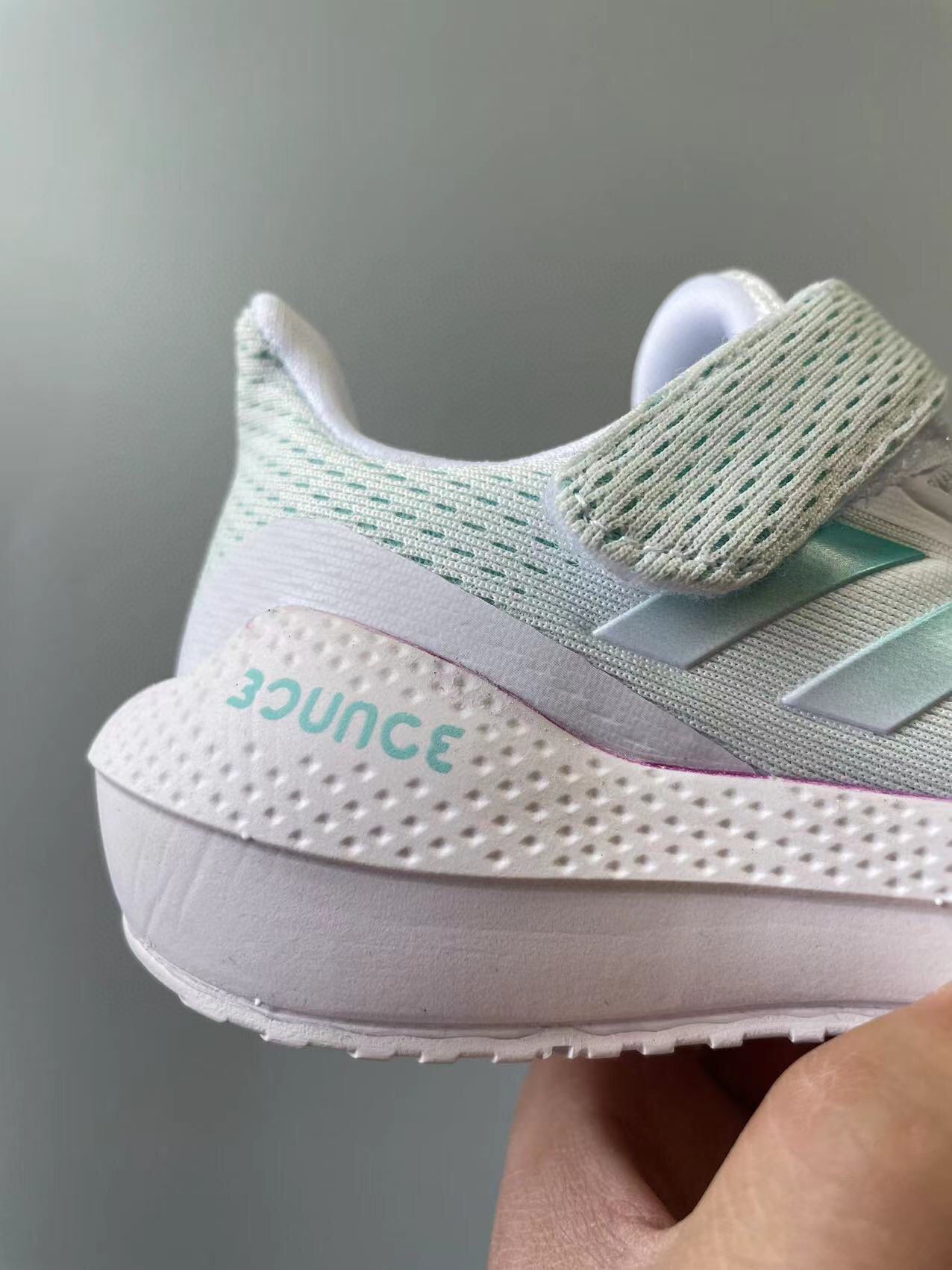 Adidas ultraboost blanc/aqua