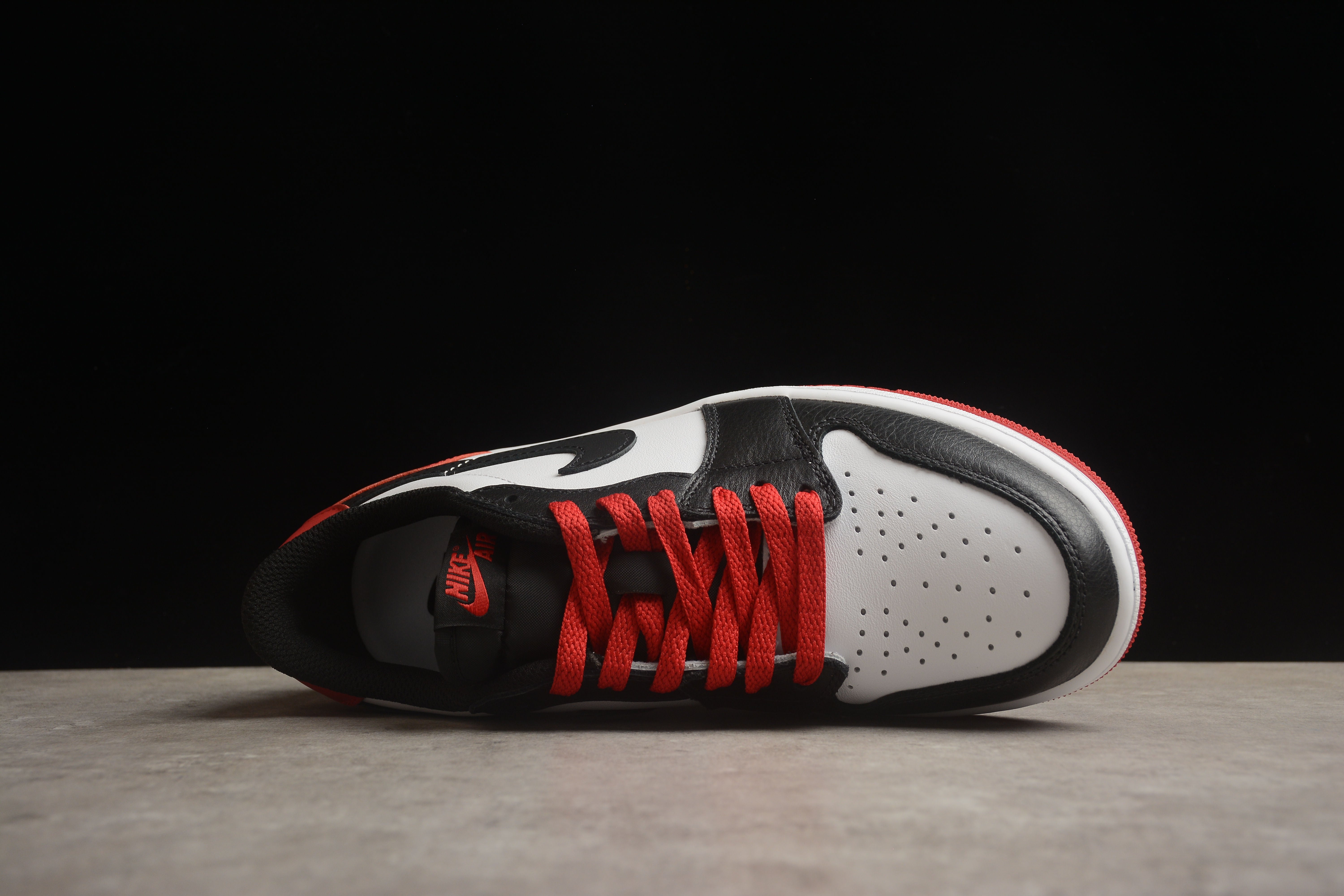 Air jordan low 1 black/red