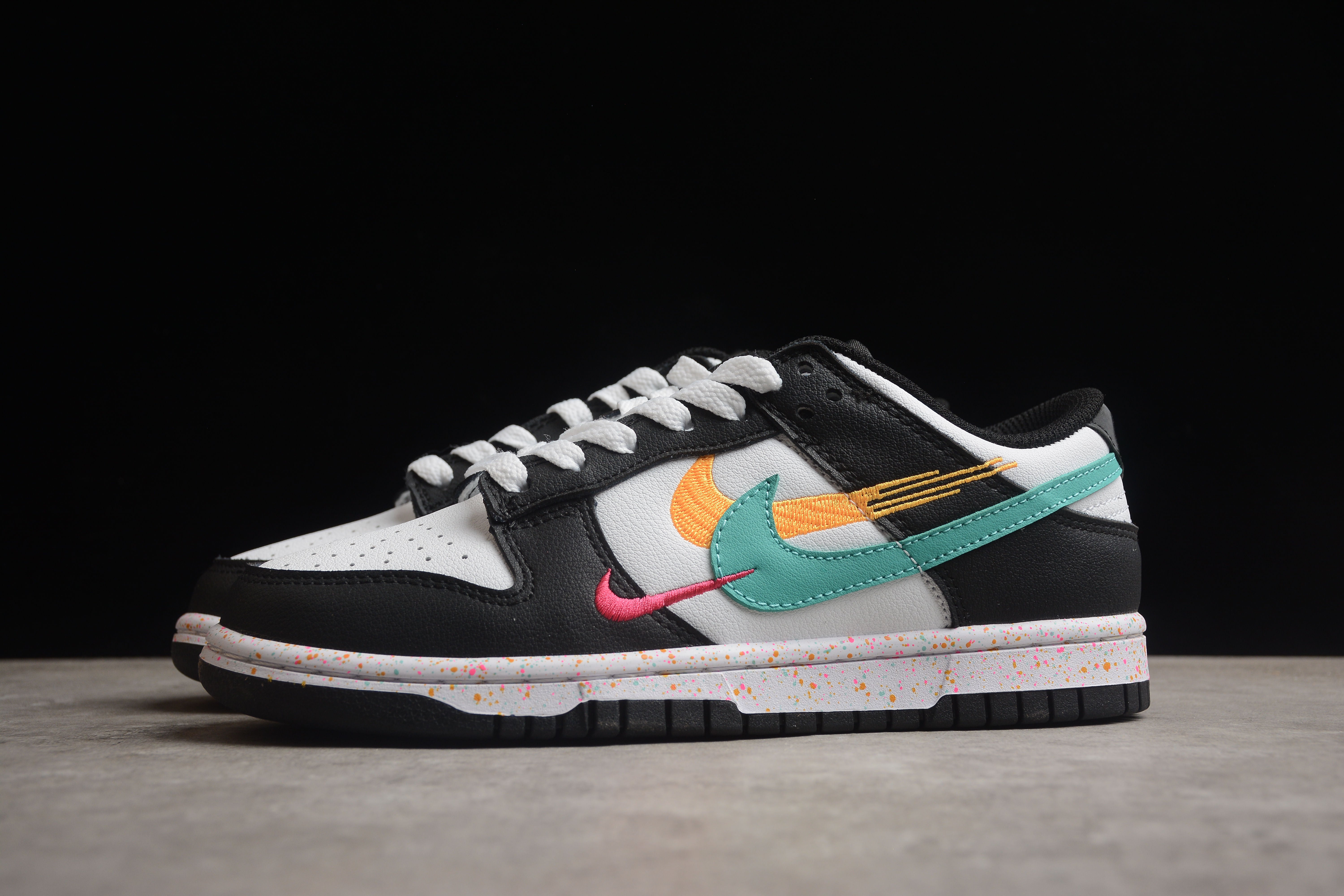 Nike SB dunk low chaussures déconstruites