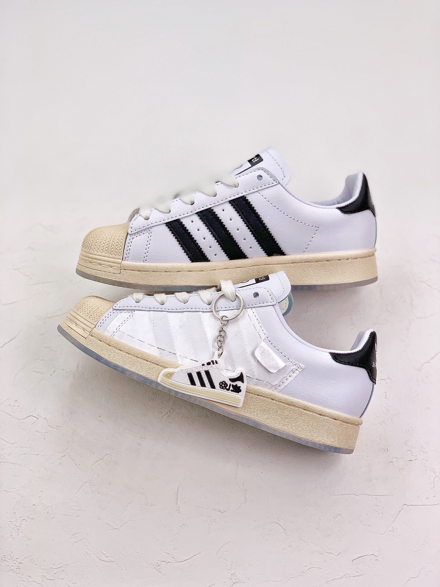 Adidas superstar black and white