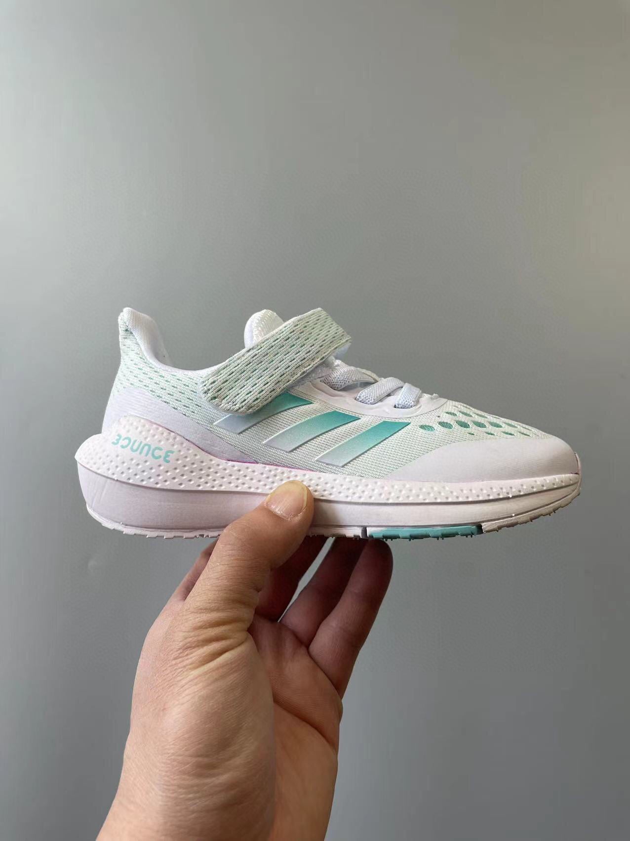 Adidas ultraboost blanc/aqua