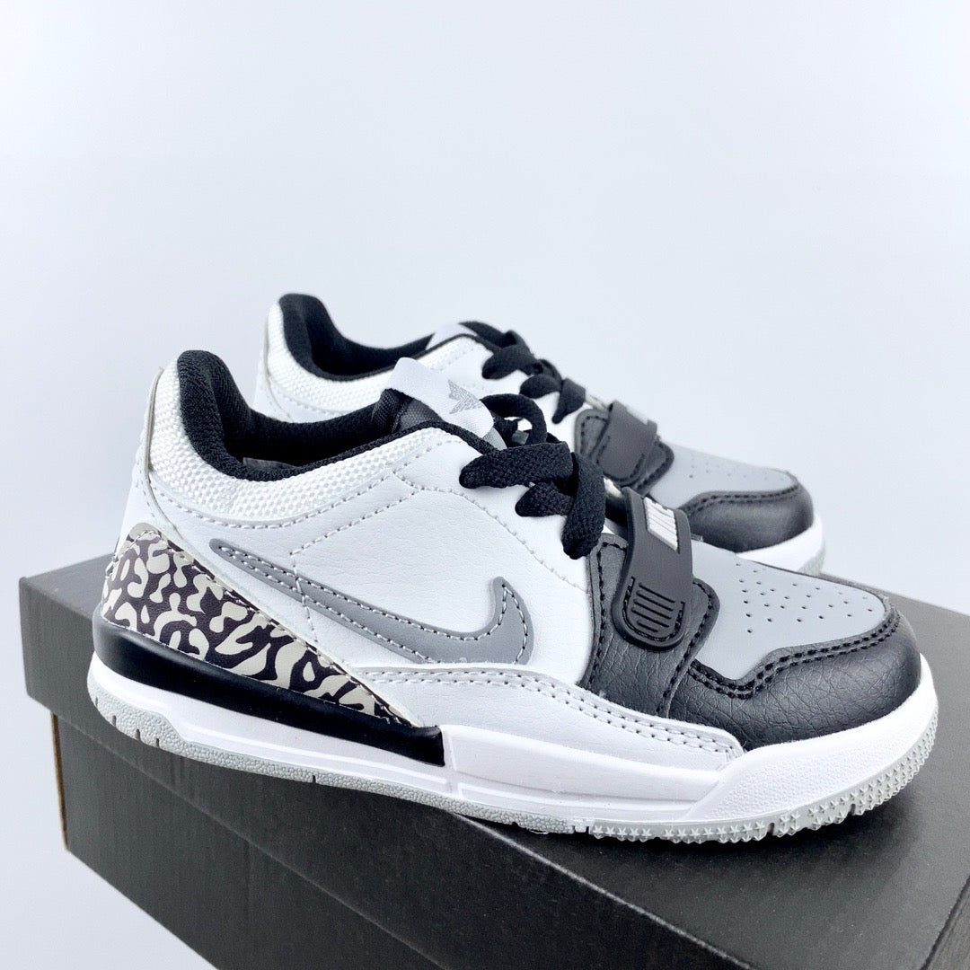 Air Jordan legacy 312 low oreo shoes