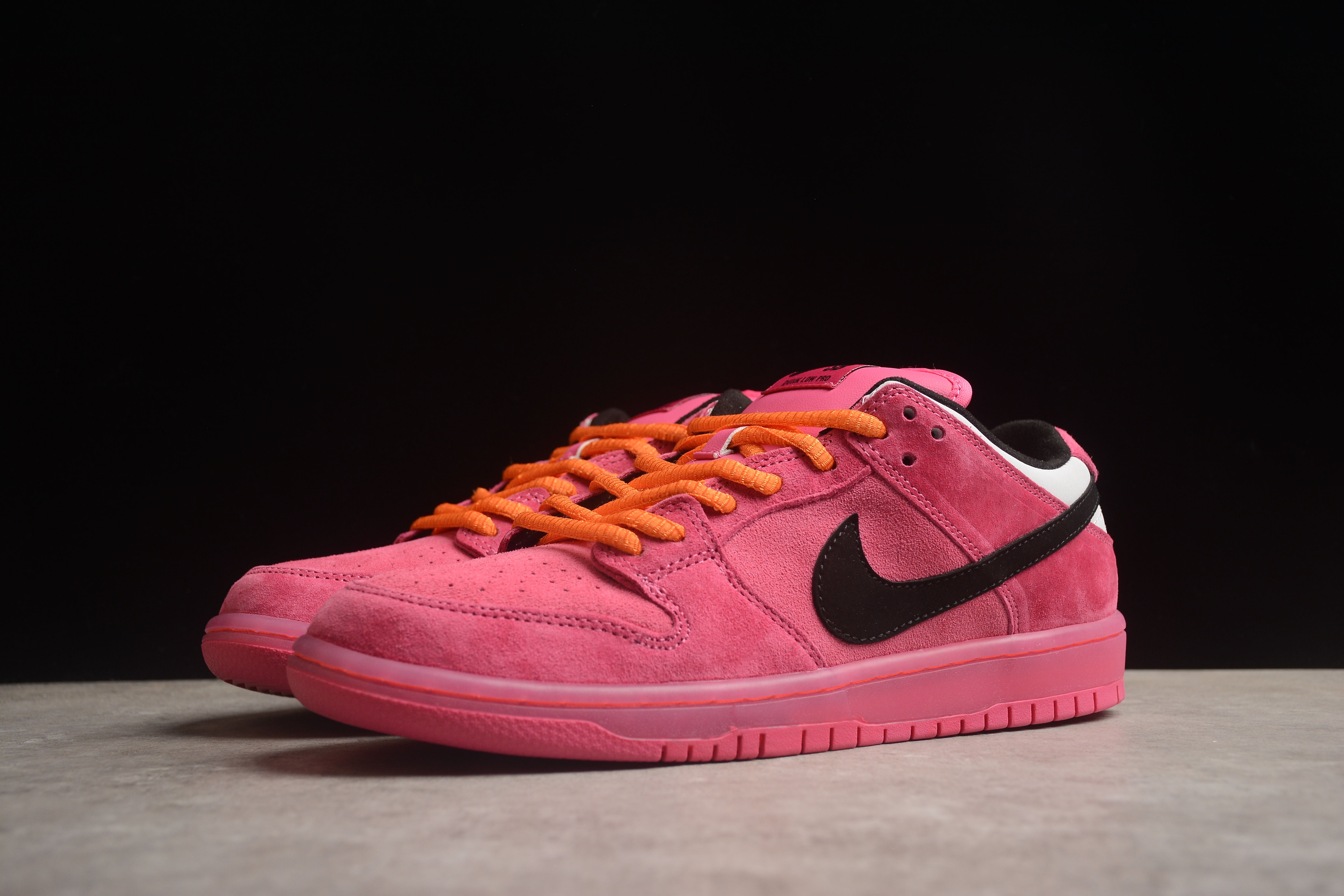 Nike SB dunk low cartoon power petites chaussures roses de police