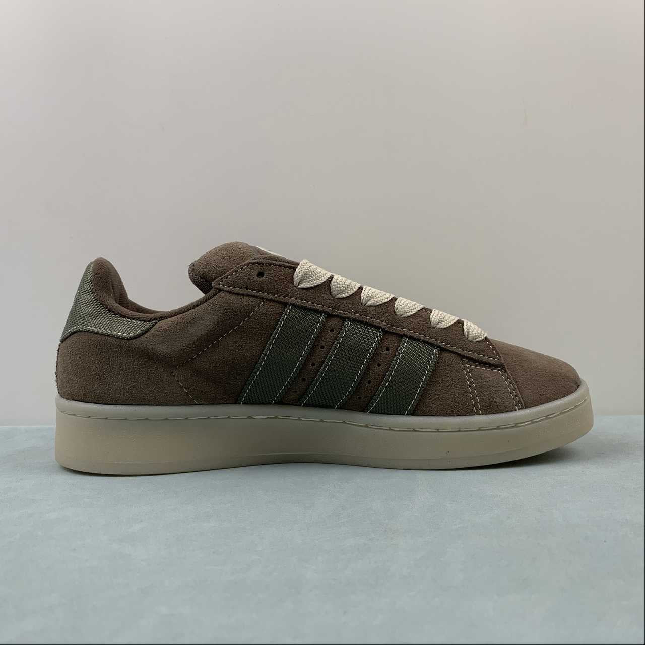 Adidas campus brown shoes