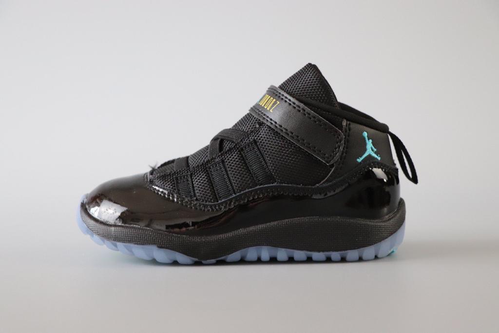 joe 11 high top black and blue  shoes