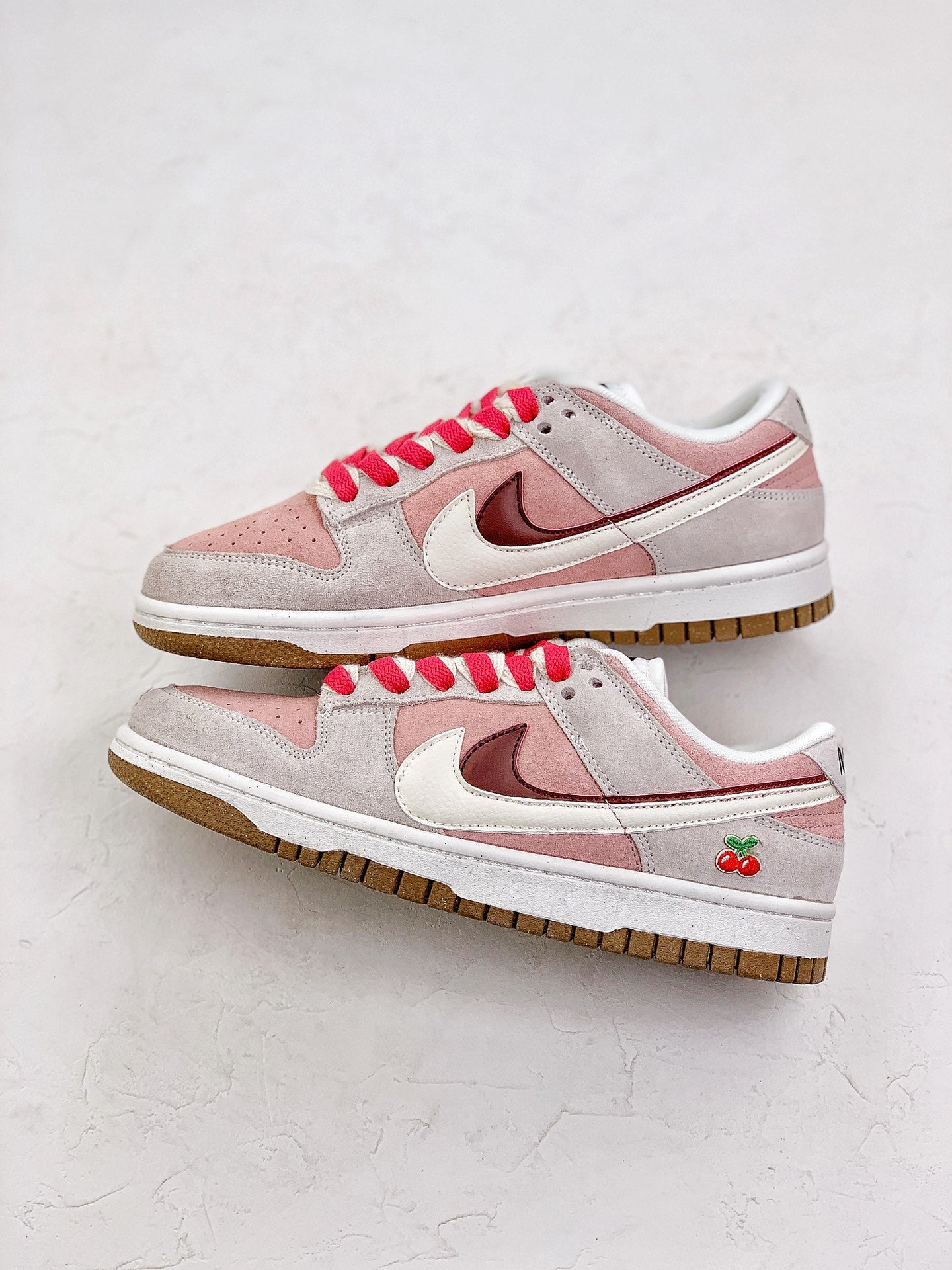 NIKE DUNK SB LOW "burry  "