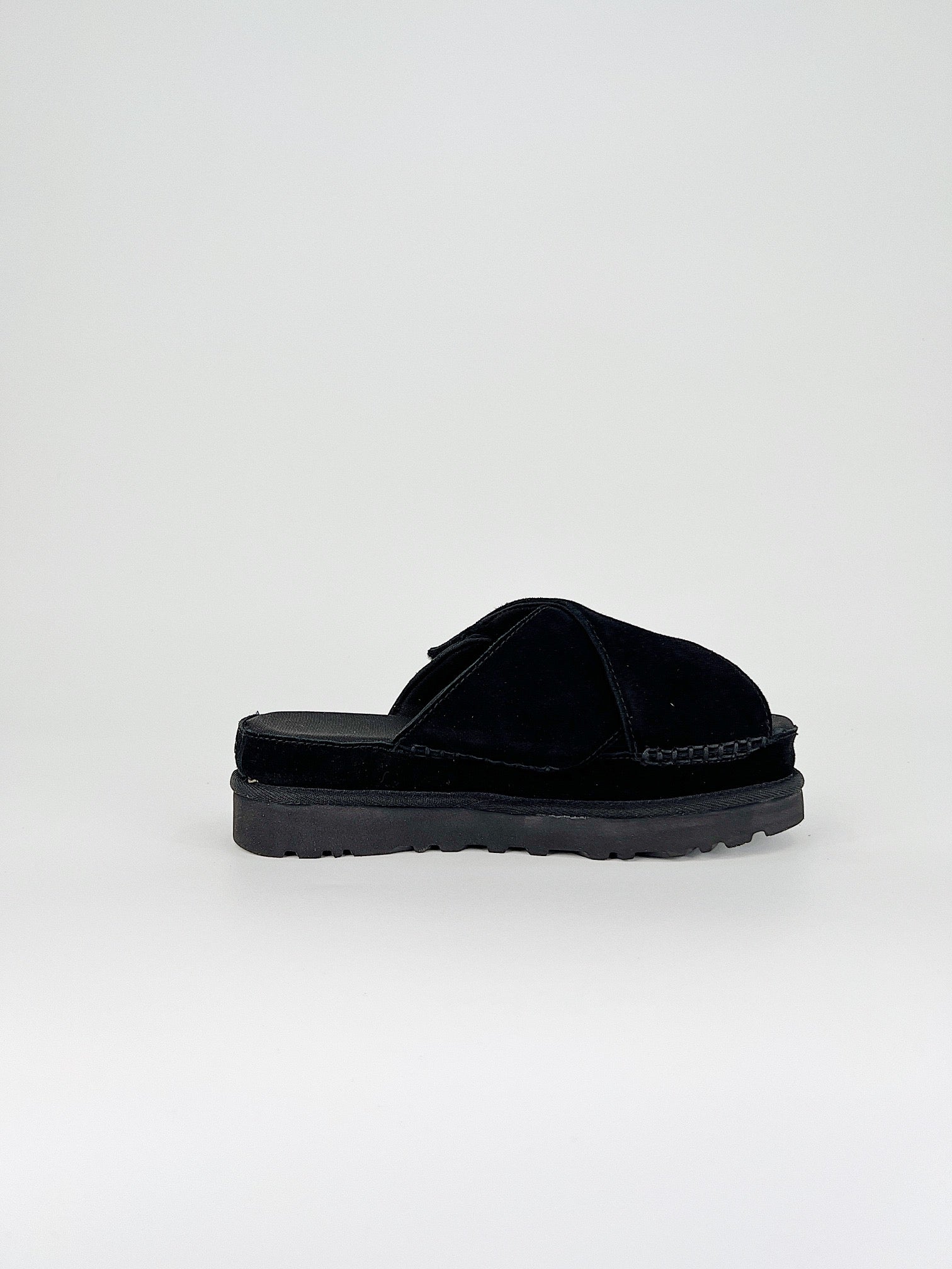 UGG Goldenstar Cross slides black