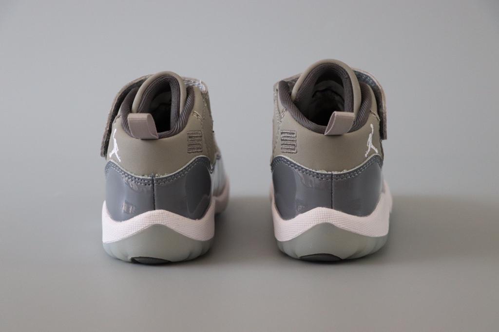 joe 11 high top grey  shoes
