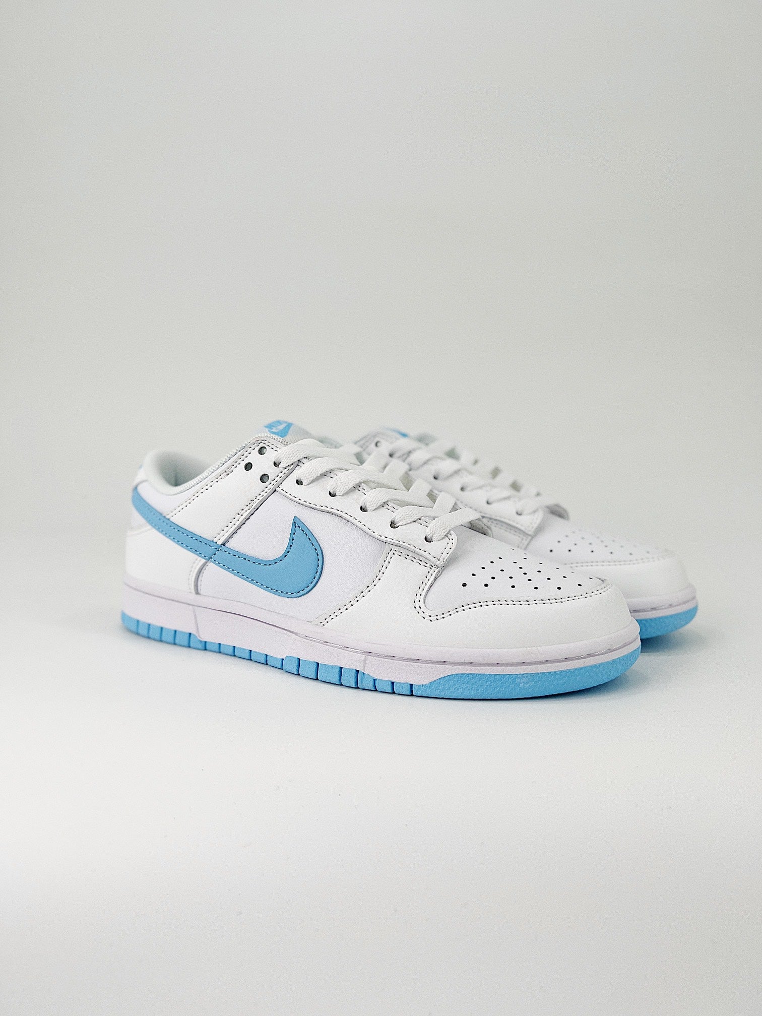 NIKE DUNK LOW RETRO SB 
"White&Blue  "