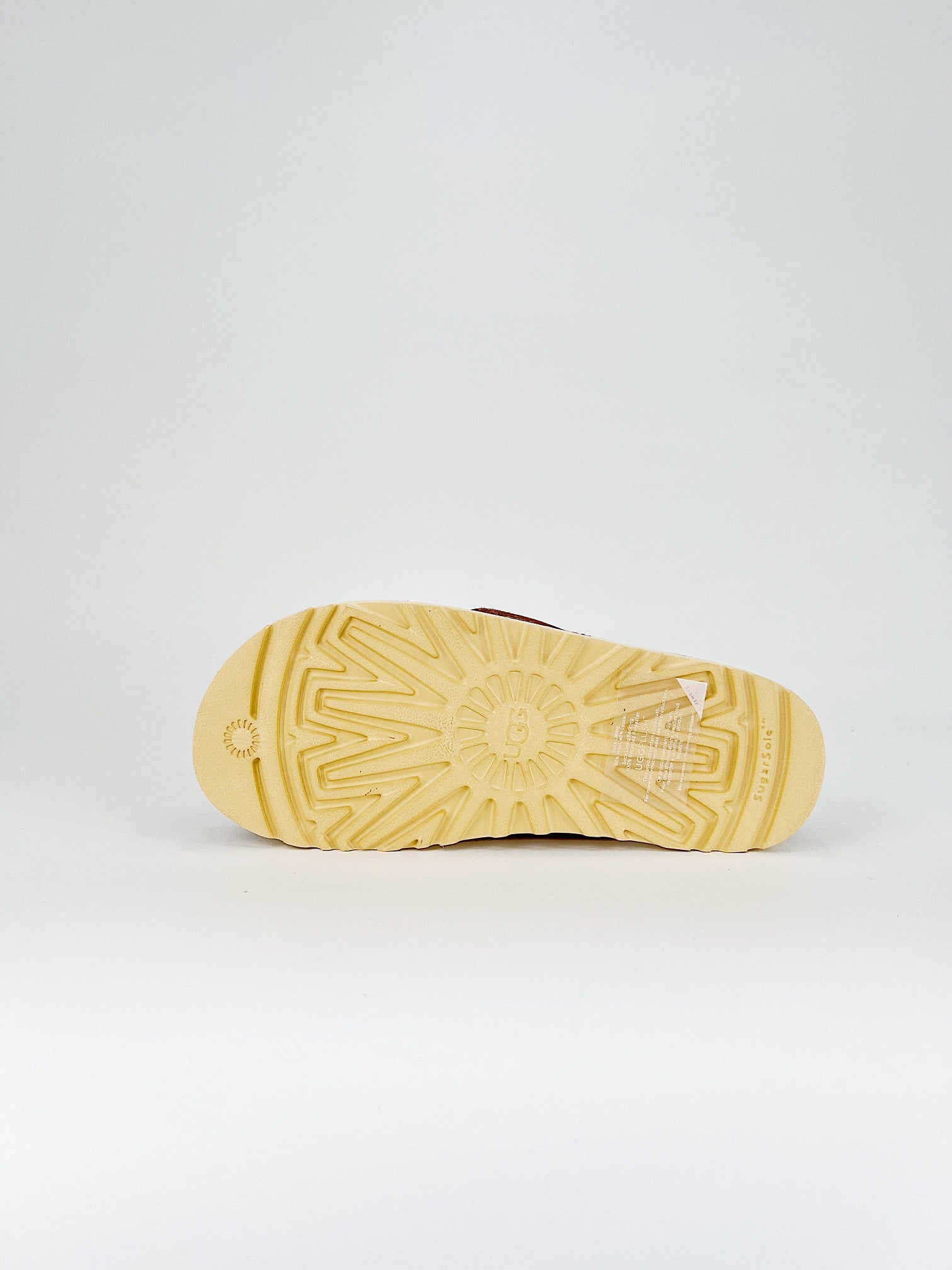 UGG Goldenstar Cross slides chestnut