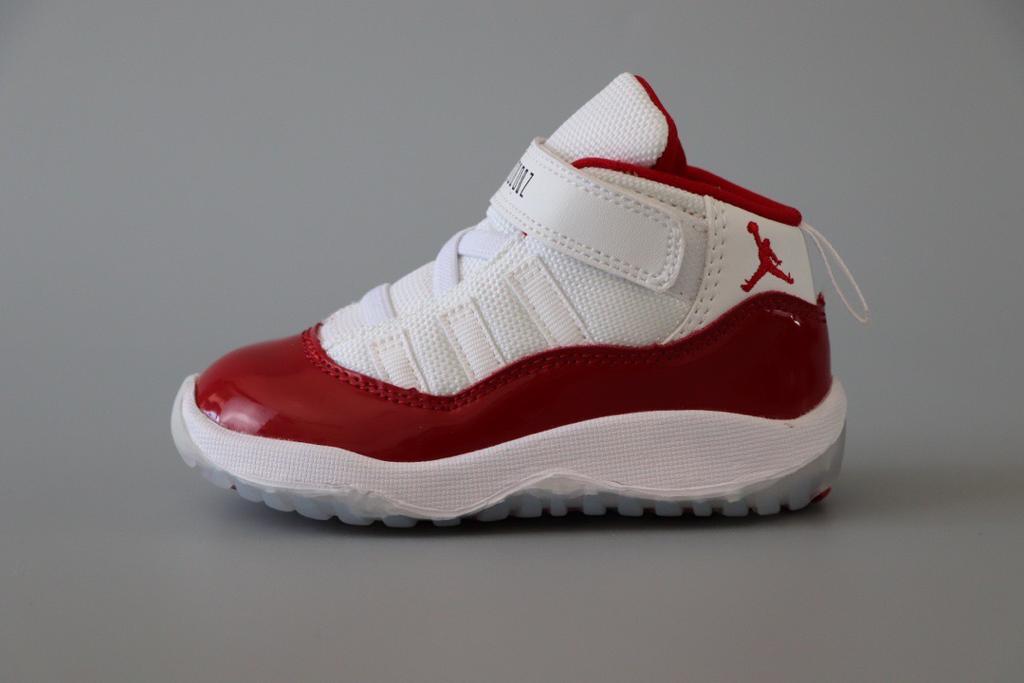 Joe 11 chaussures montantes blanches et rouges