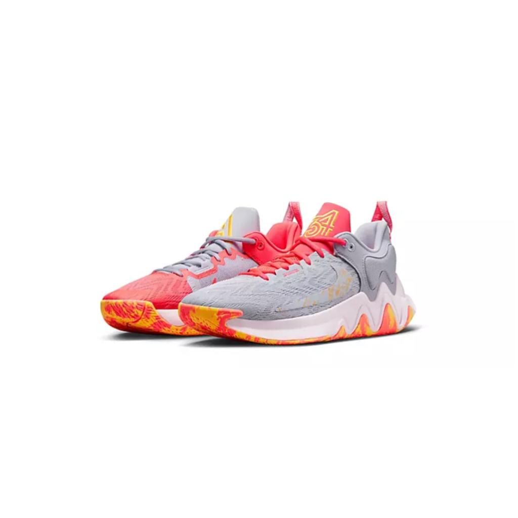 Chaussures Nike Giannis immortality 2 gris rose