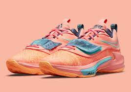 Nike Zoom Freak 3 Orange