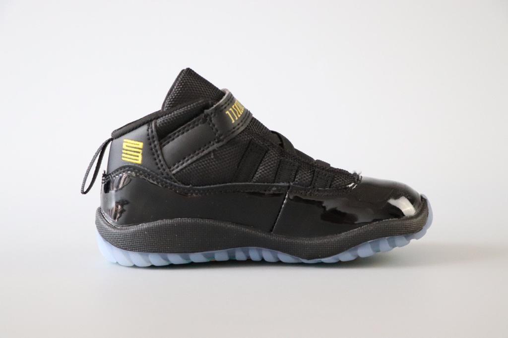 joe 11 high top black and blue  shoes