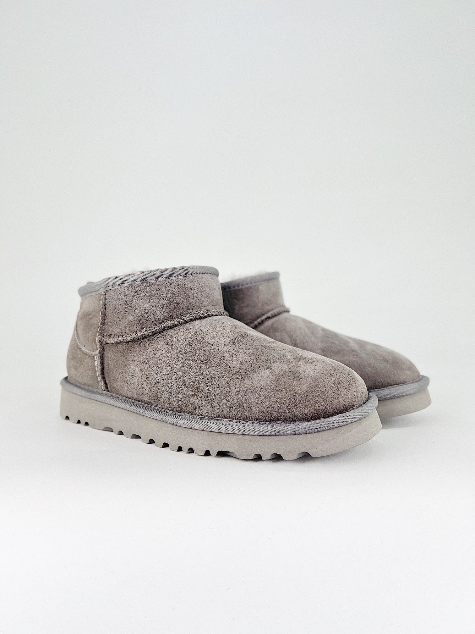 UGG Classic Ultra Mini "Goat" boots gray