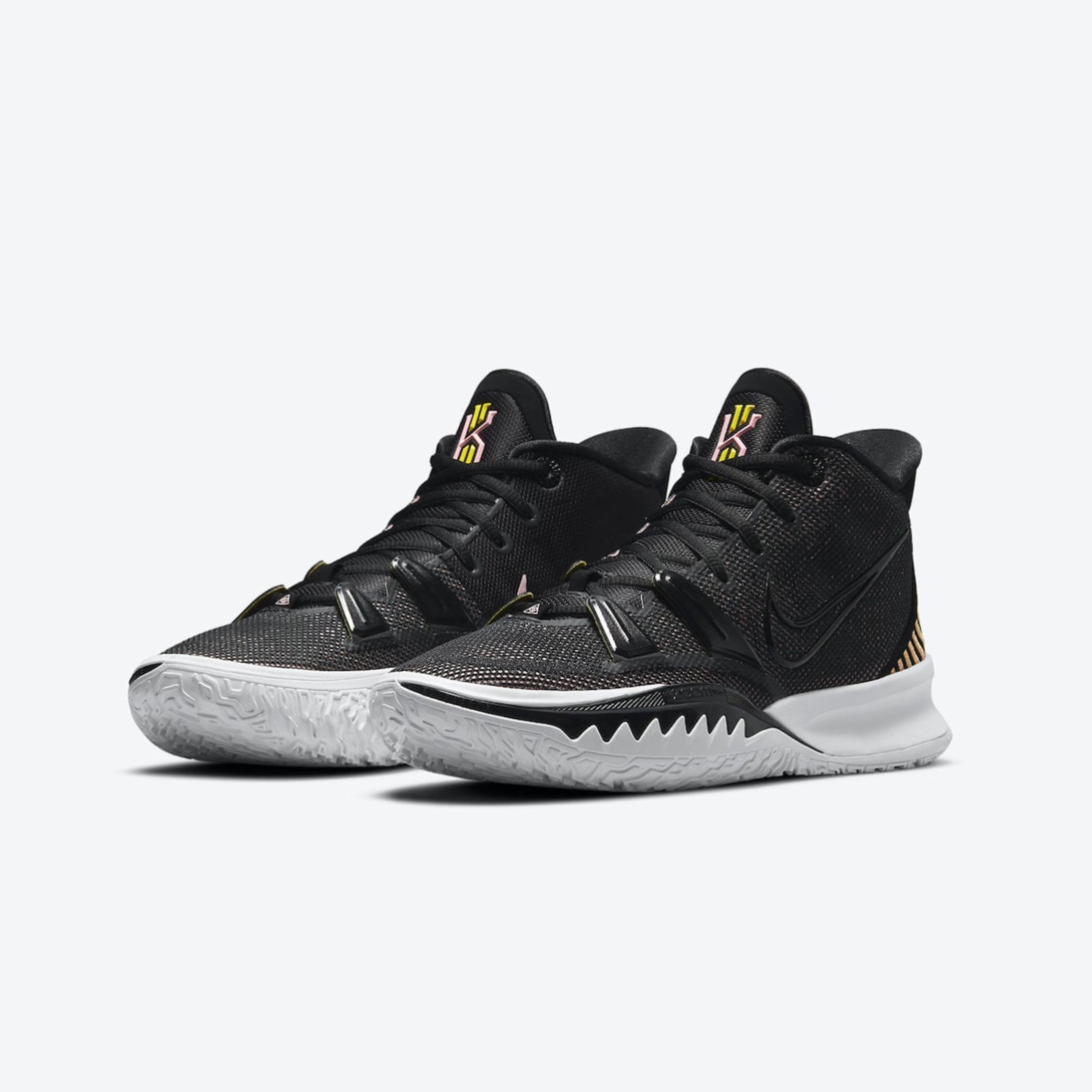 Nike Kyrie 7 black