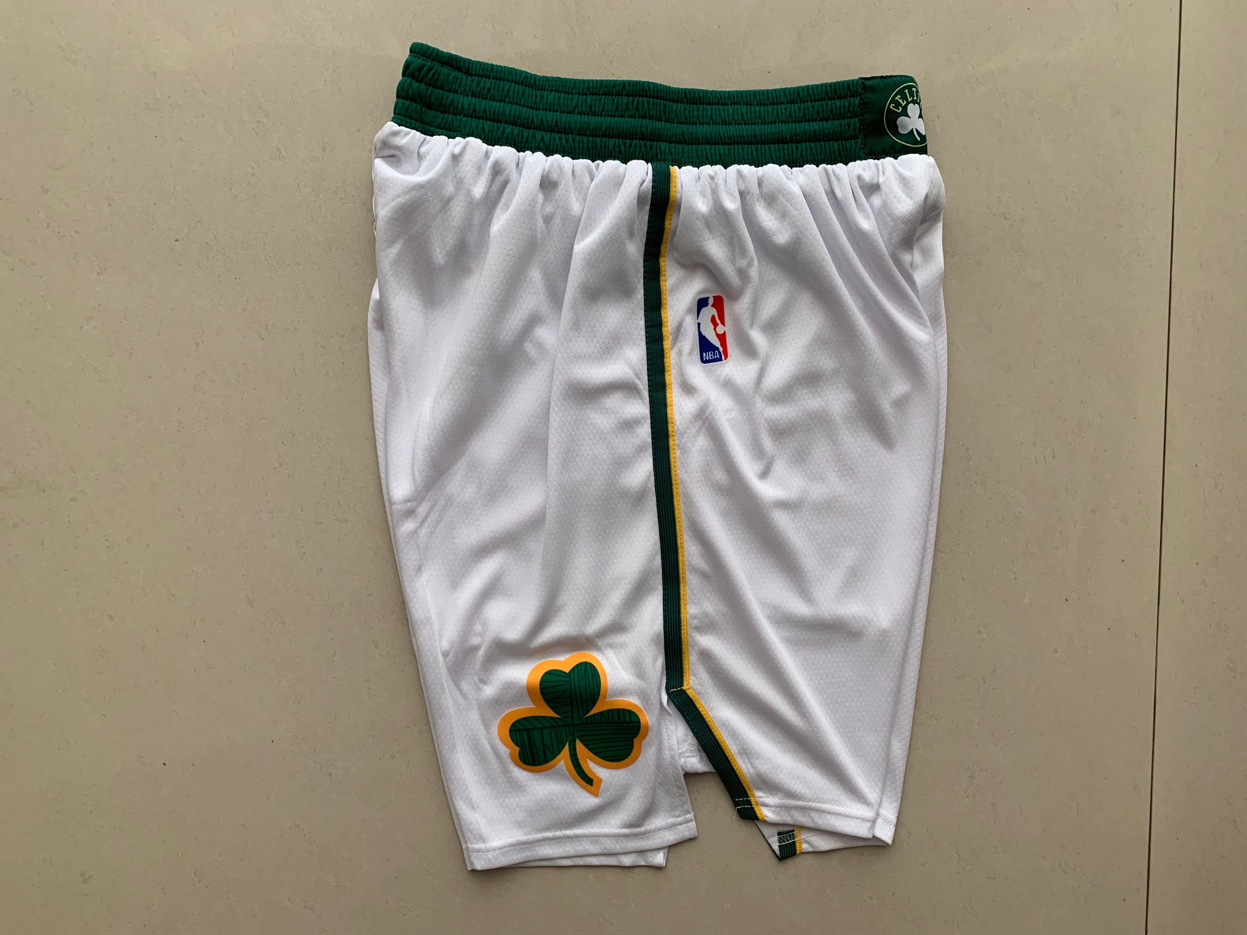 Short platine Celtics