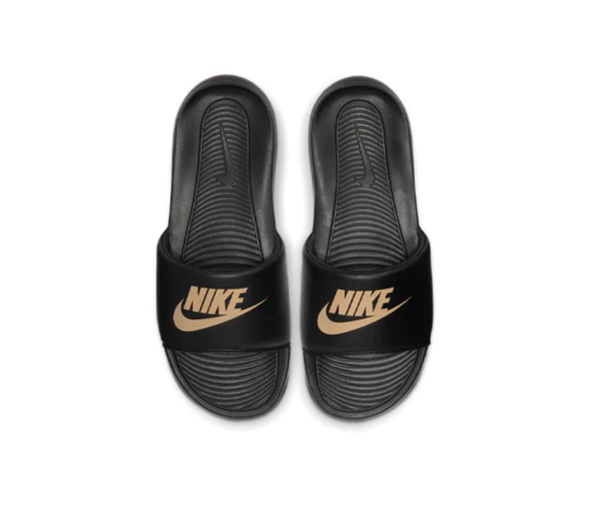 Nike Victori One Slide 'Or noir'