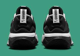 Nike Giannis immortalité 3 noir/blanc