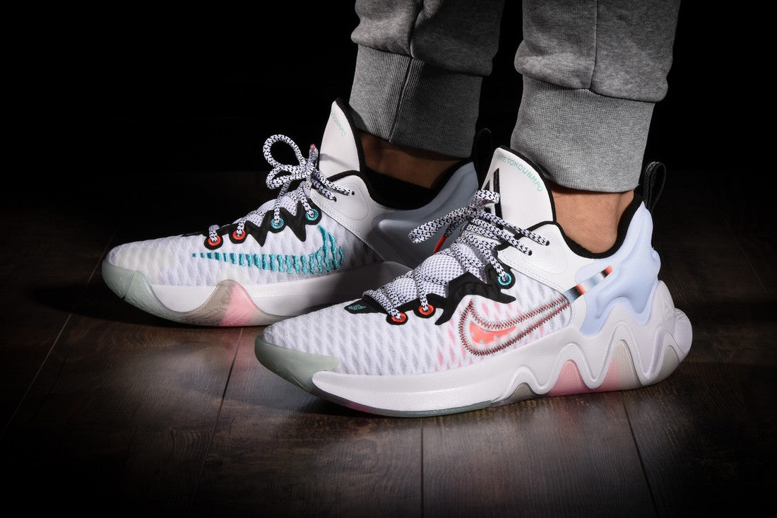 Nike Giannis immortalité 2 blanc