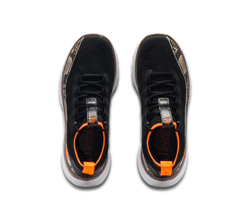 Curry Brand Curry Flow 8 'Strike &amp; Flow'