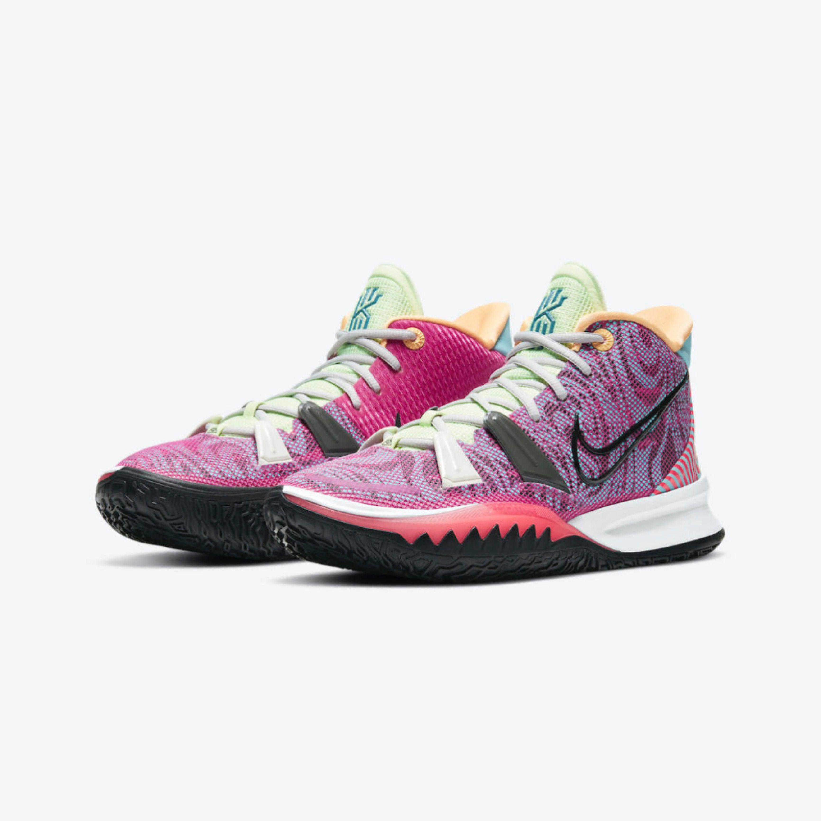 Nike Kyrie 7 purple