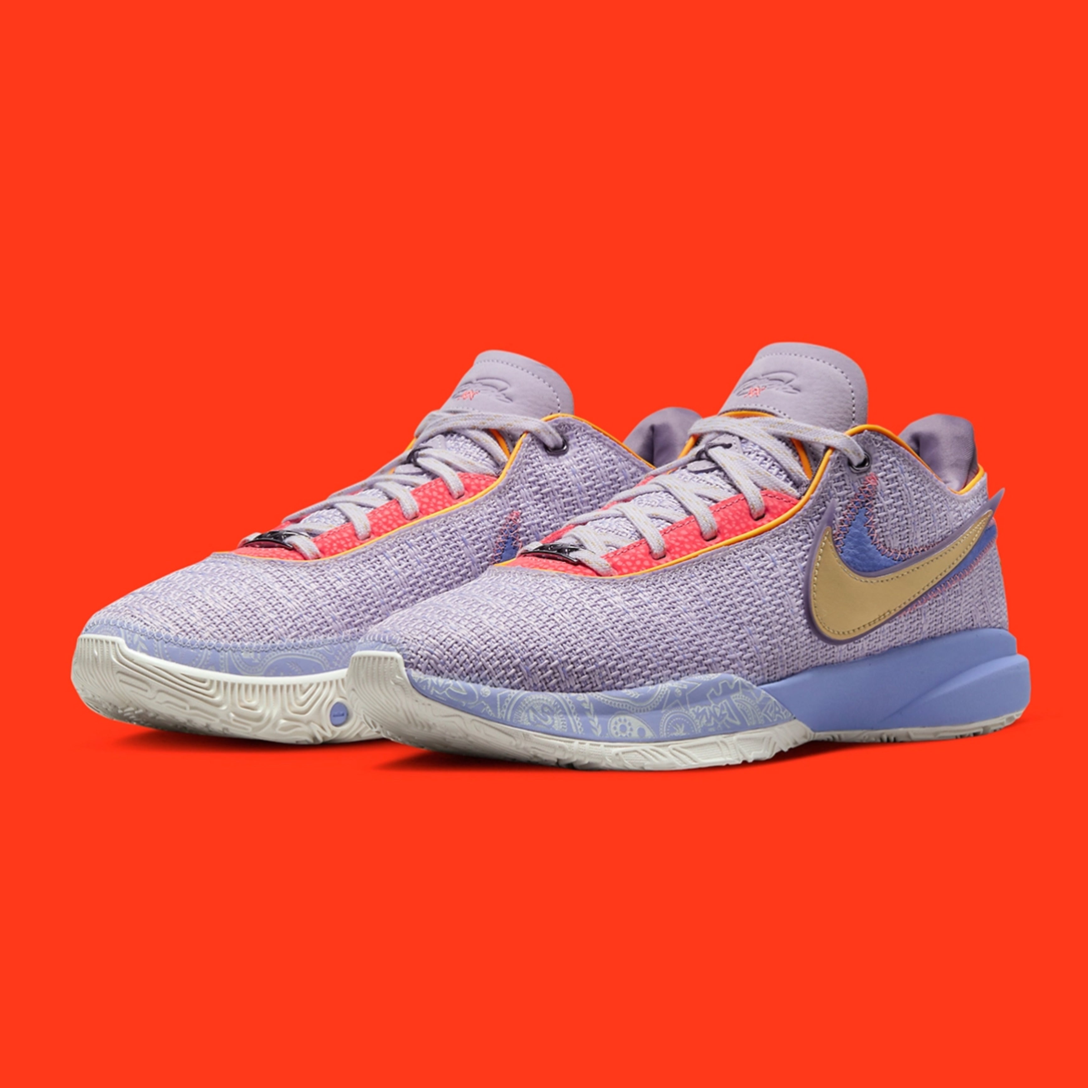 Nike lebron 20 purple