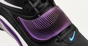 Nike  Zoom Freak 3  Black & Purple