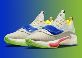 Nike Zoom Freak 3 couleurs primaires